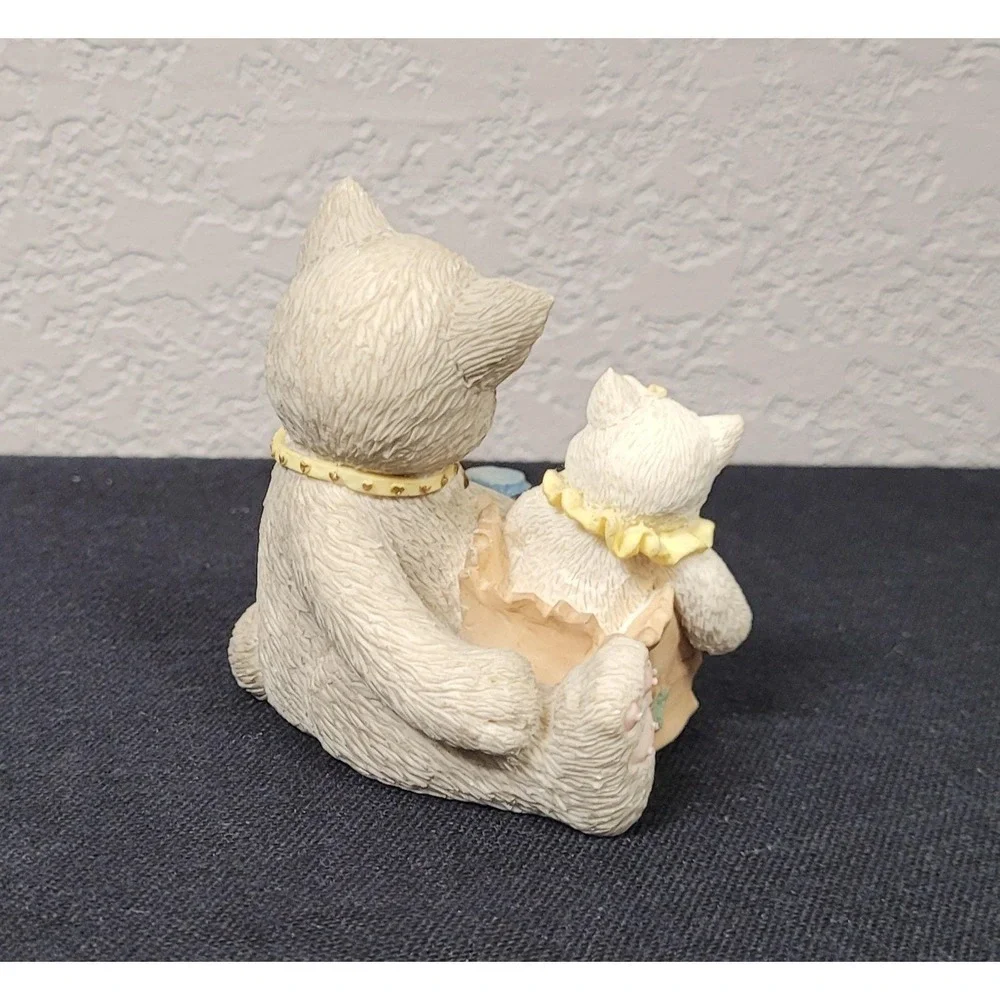 Enesco Calico Kittens Figurine I'm Sending You A Bag Full Of Love #210587 (1996)
